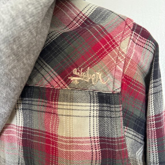 Quiksilver hooded flannel shirt Kids Size 7x red/grey/cream surf skater beach - Picture 4 of 7